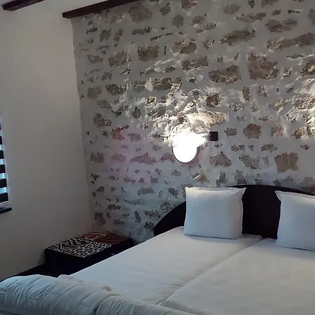 Ferienhaus Guesthouse Orlovo