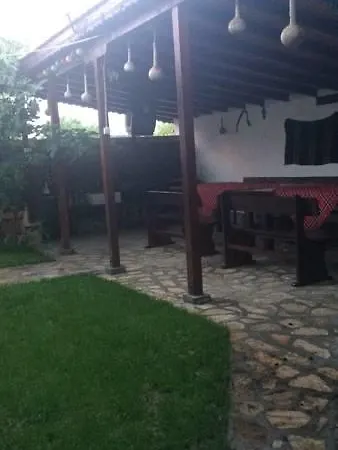 Guesthouse Orlovo Ferienhaus *